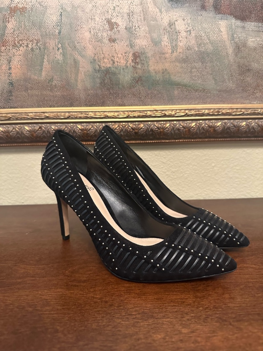 Vince Camuto Narissa Heels Size 7 Black Leather Stud Lacing Pointed Toe Pumps